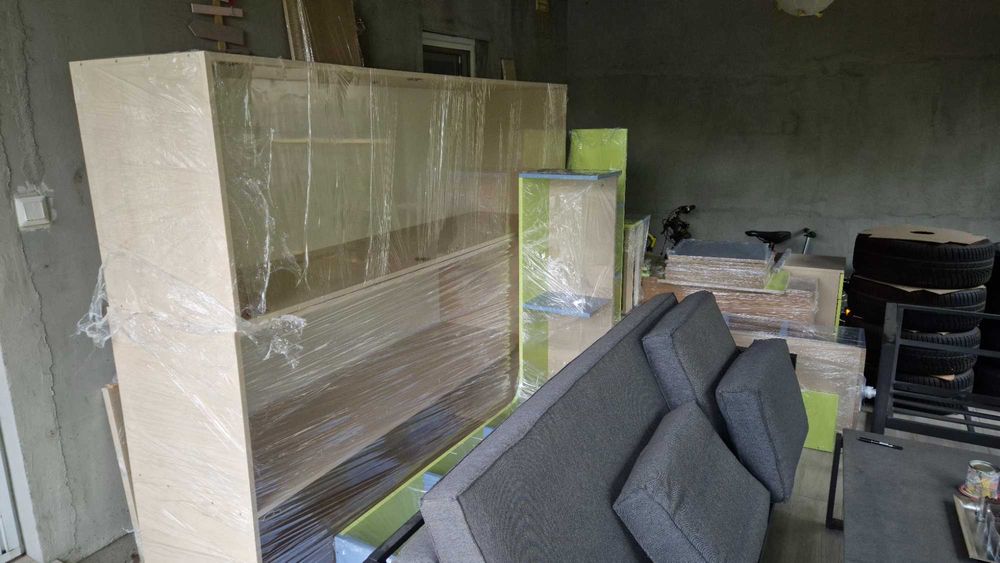 Vand mobila copii, facuta la comanda, in stare excelenta