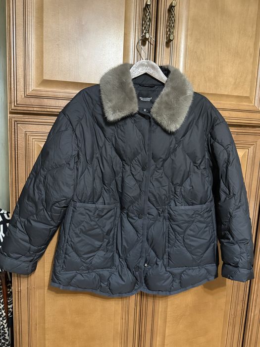 Продам зимнюю Куртку