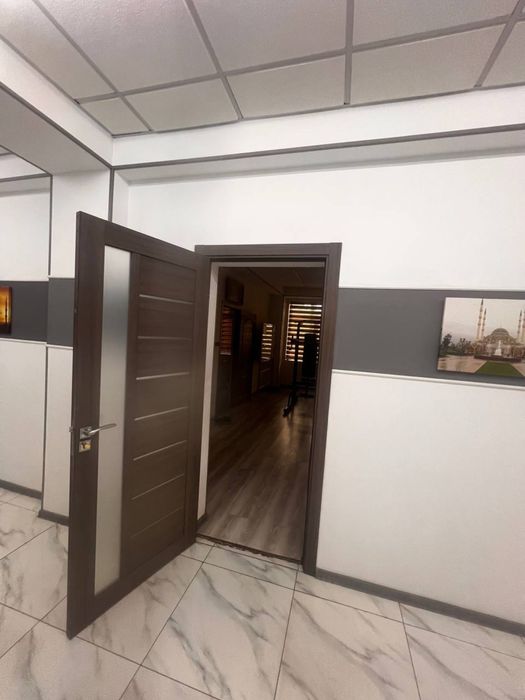 Kabinet 55 m2 na Almazare