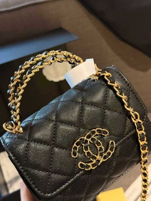 In Stoc Geantă Chanel, piele