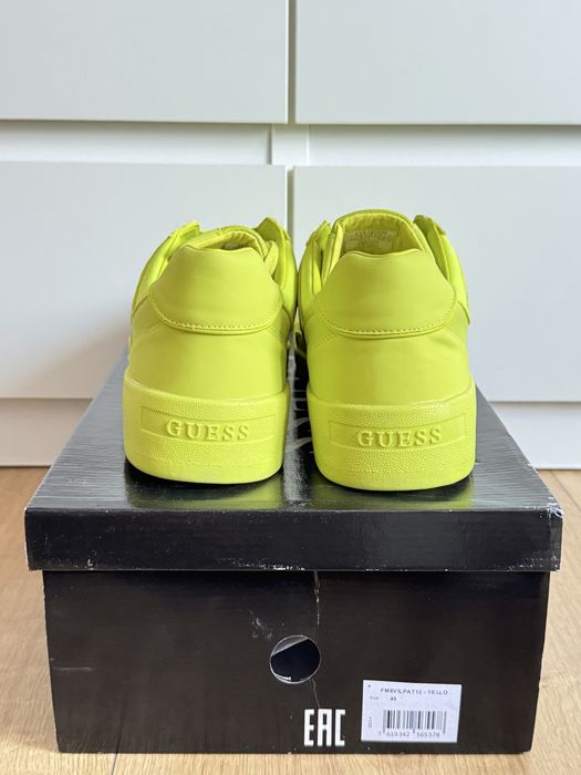 Guess Vicenza Low много рядък модел