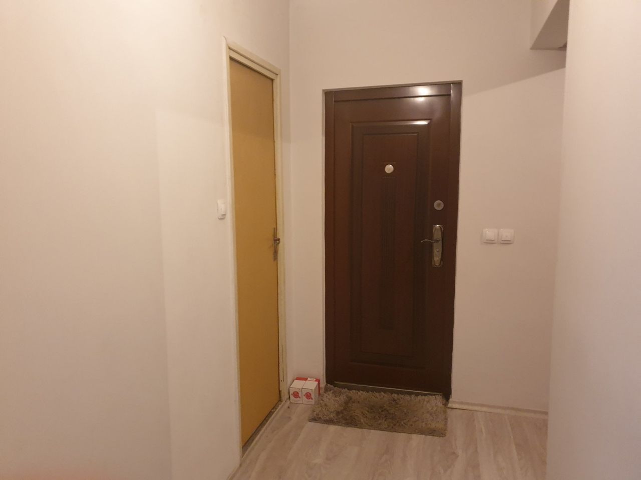 Продава се Тристаен апартамент в Пазарджик, Окръжна болница - 81 кв.м за 939 €/кв.м - Снимка #1