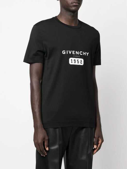 Black Reverse Logo Print Slim Fit Мъжка Тениска size L (M)