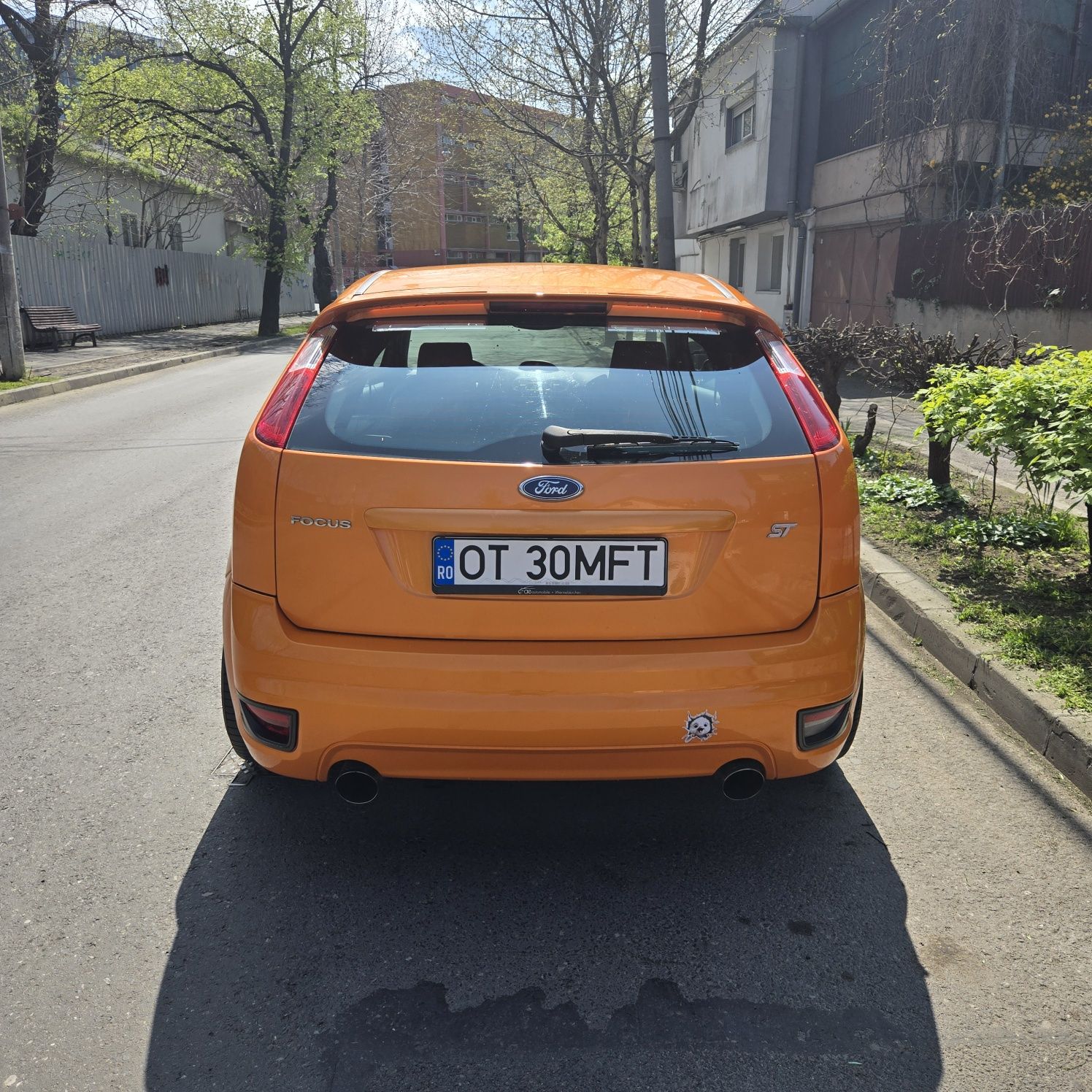Ford Focus ST2 reconditionat mecanic cu upgrades in stare excelenta