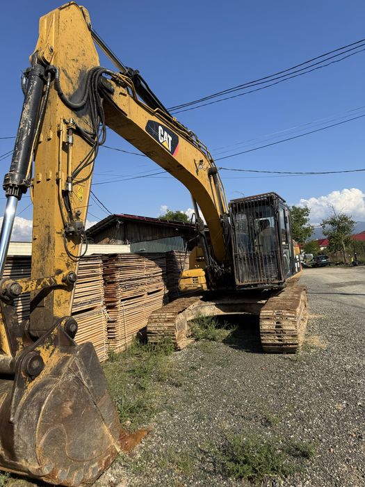 Vand excavator Caterpillar