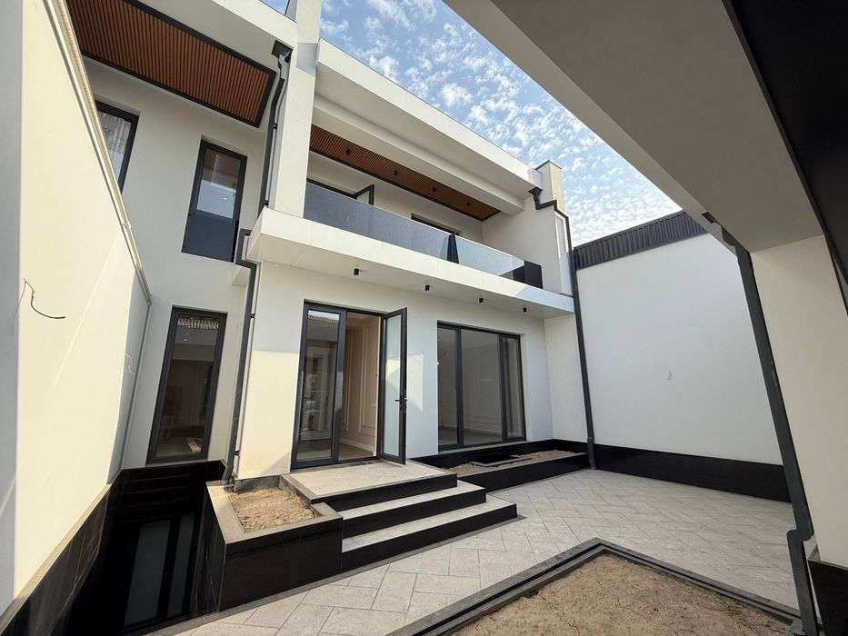 Шахар марказида 2,5 сотокли хонадон