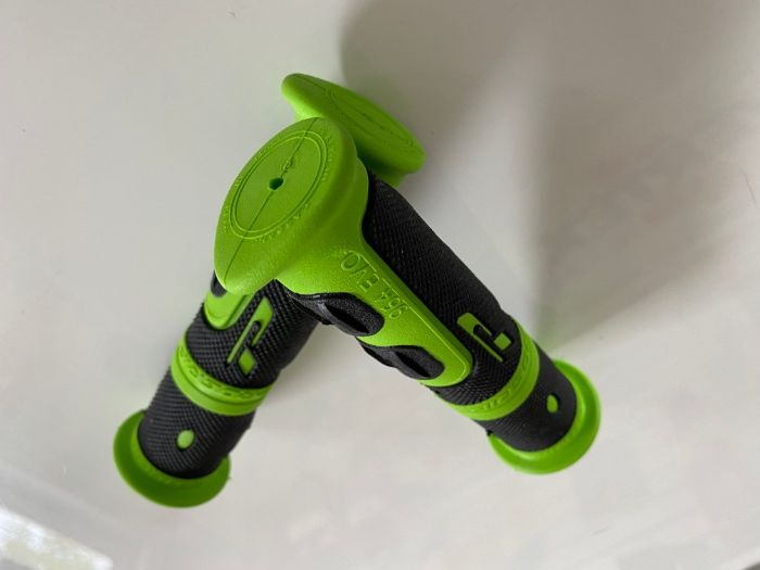 Ръкохватки дръжки на Progrip Прогрип за KFX 700 KFX700