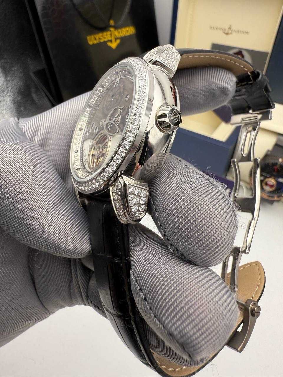 Ulysse Nardin автоматичен / диамантен