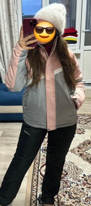 Продаётся зимняя женская двойка