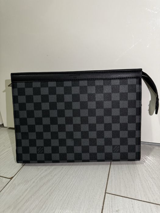 Чанта Клъч / плик Louis vuitton/ В НАЛИЧНОСТ!!!