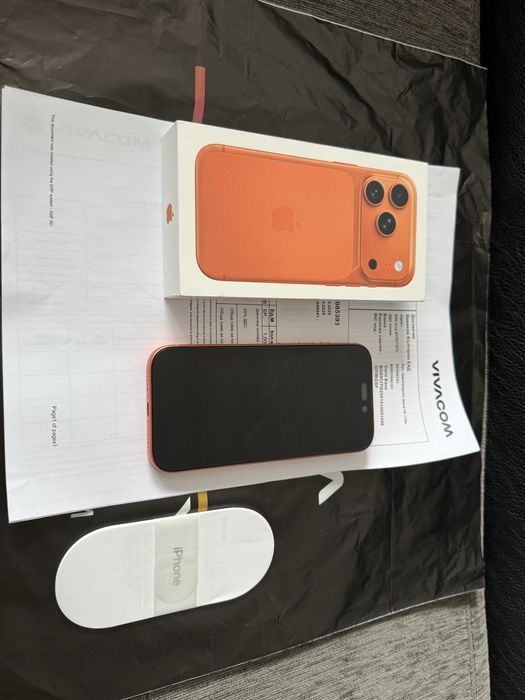 КАТО НОВ 512GB iPhone 17 Pro Vivacom Гаранция до 2027 г. Orange