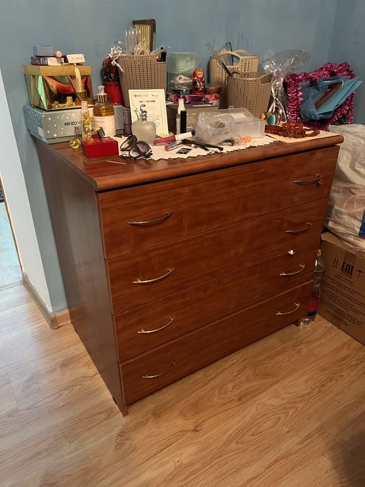 Срочно продается комод