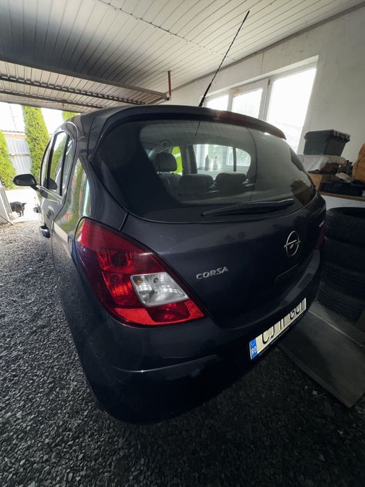 Opel corsa hatchback 2008