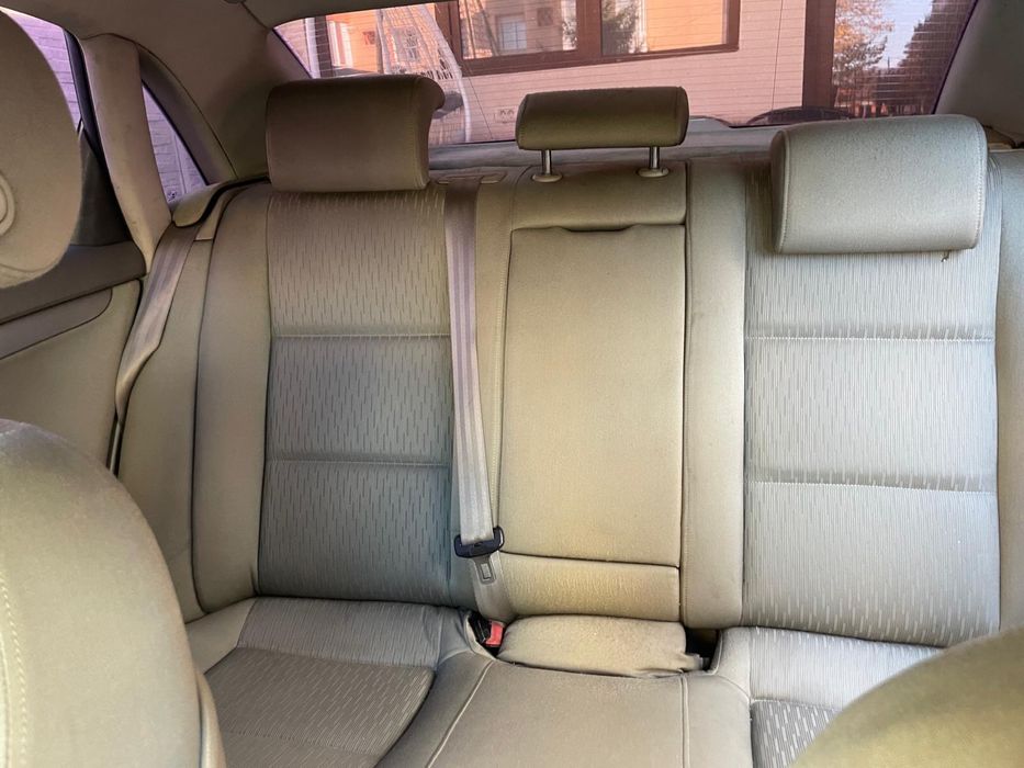 Vand audi a 4,   3500€ negociabil