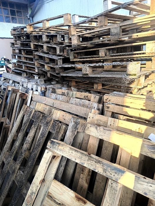 Продавам палети изгодно