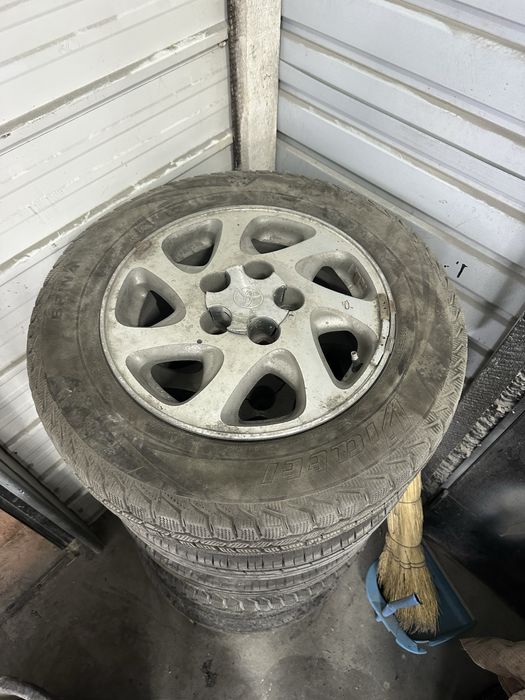 Продам диски от камри 20