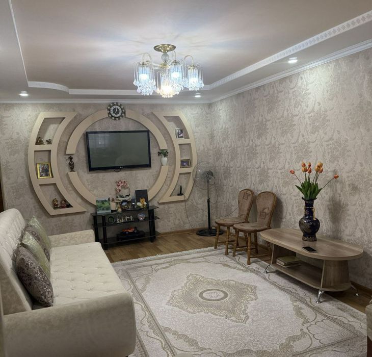 Квартира продаётся Чиланзар 9 квартал 3/1/4 балкон 2*6 меб тех РУВД