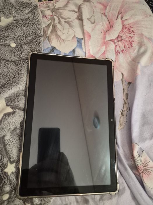 Продам планшет  в хорошем состоянии