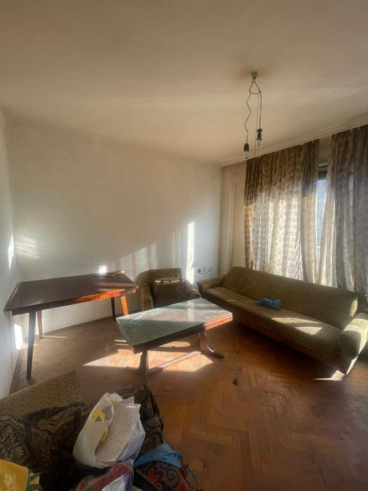 Продава се Двустаен апартамент в Пловдив, Кършияка - 70 кв.м за 1358 €/кв.м - Снимка #1