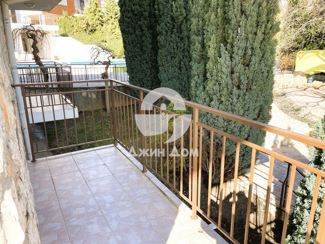 Продава се Двустаен апартамент в к.к. Елените - 83 кв.м за 1108 €/кв.м - Снимка #11