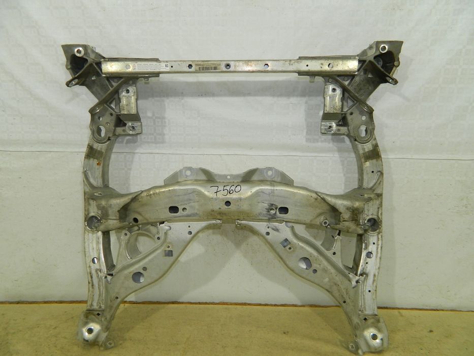 Cadru motor BMW Seria 5, F07  /  F10  /  F11, 2009, 2010, 2011, 2012, 2013, 2014, 2015, 2016, 6796693