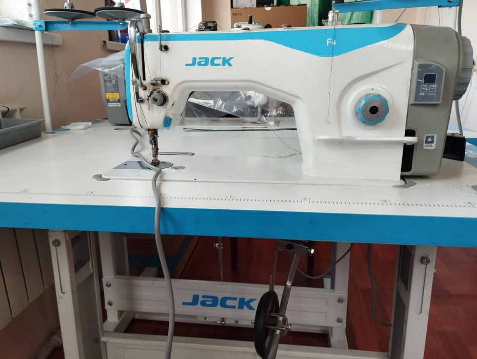 Продам швейная машина JAC