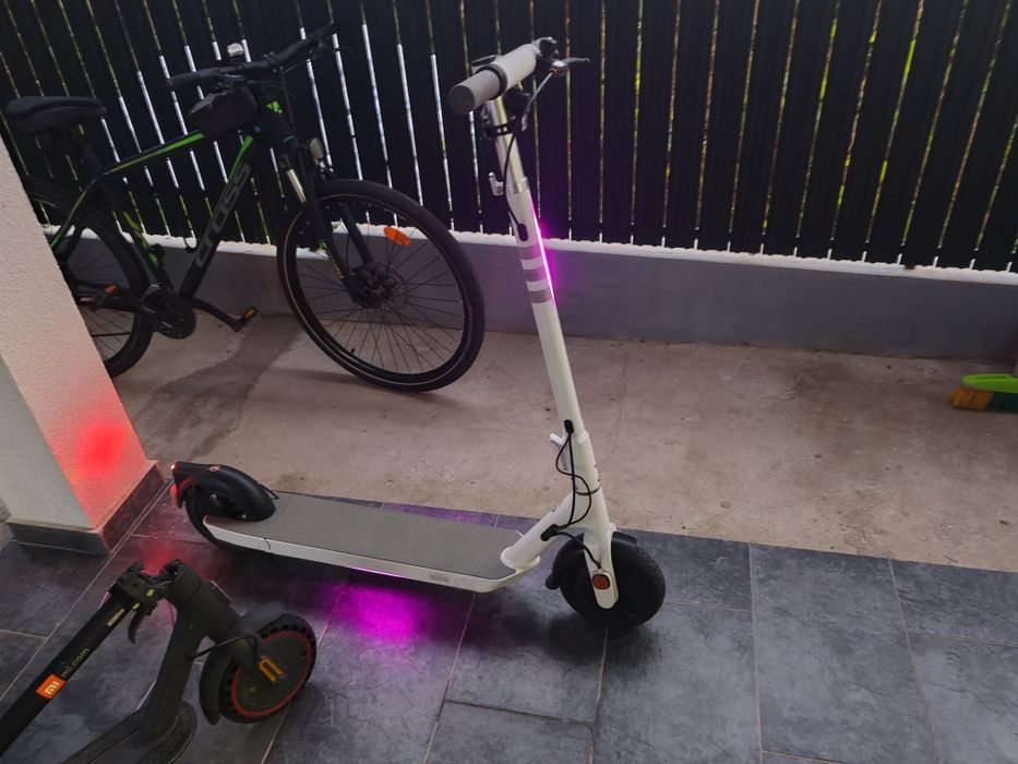 Trotineta electrica OKAI NEON ES20