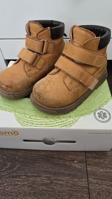 Продавам обувки и сандали за деца