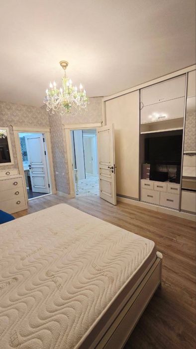 Квартира Паркенский рынок, ресторан Уммон 3/6/8 110 кв.м