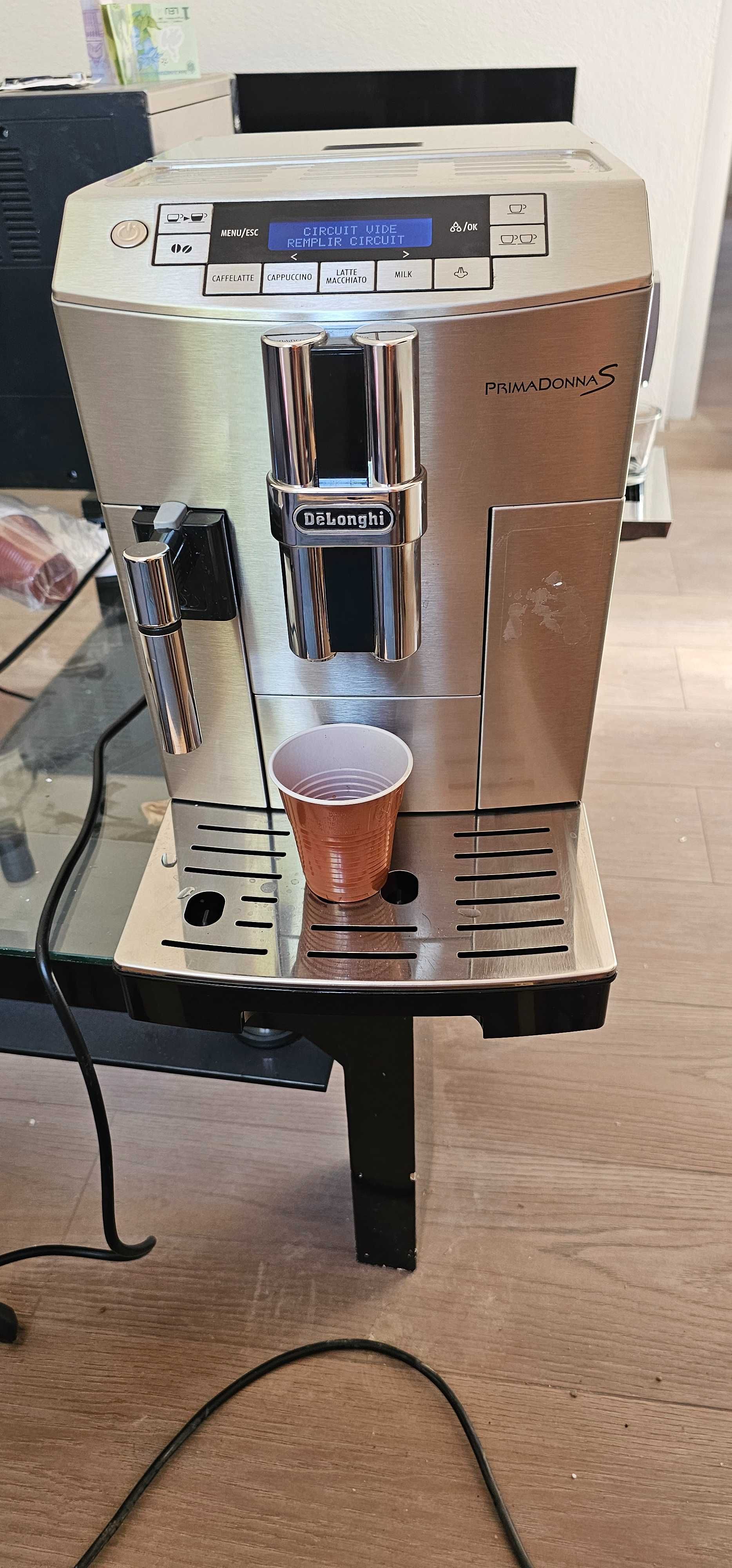 Vind diferite aparate de cafea