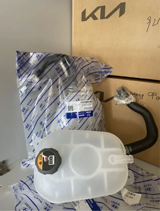 Бачок Changan Jac Elantra K3 K5 Seltos Monza Chery Jetour