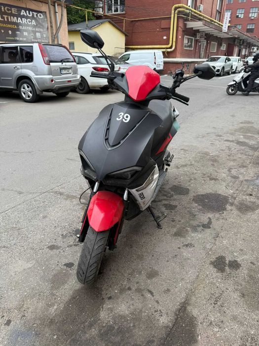 Scutere de vanzare 50 cc - RDB Rocket, Spider si Apec