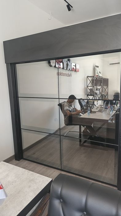 Akfa Рольставни ворота Секционные ворота avtomatik showroom