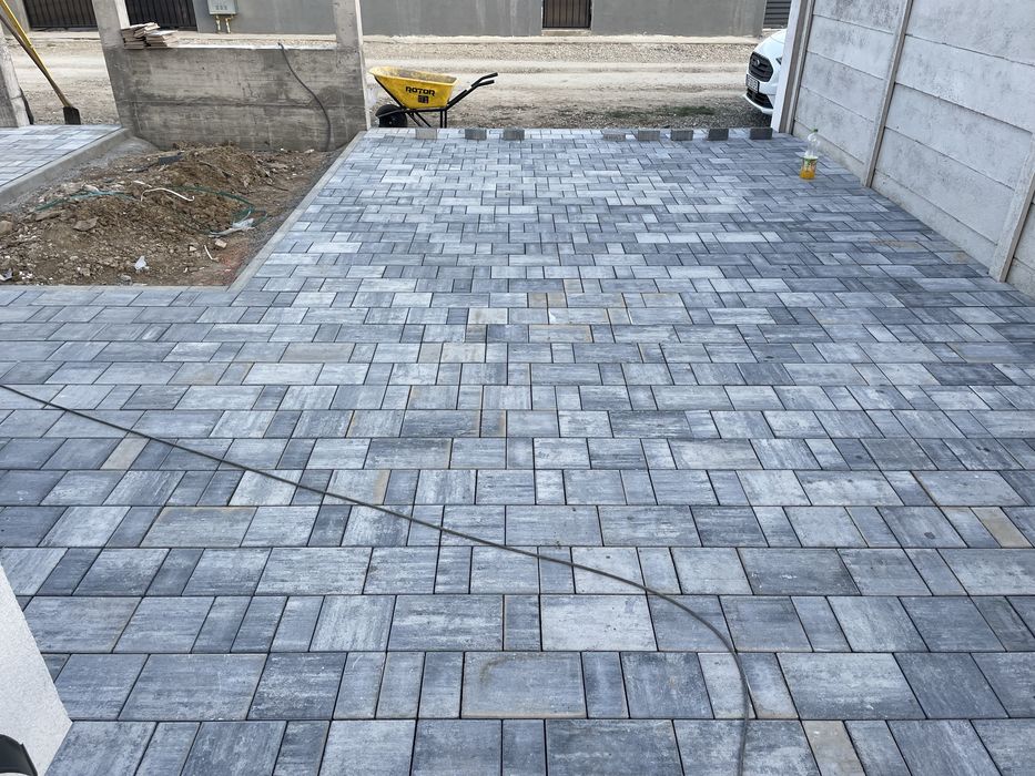 Montaj pavaje si bordura