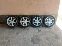 Jante aliaj+anvelope vara 225/ 45 R17