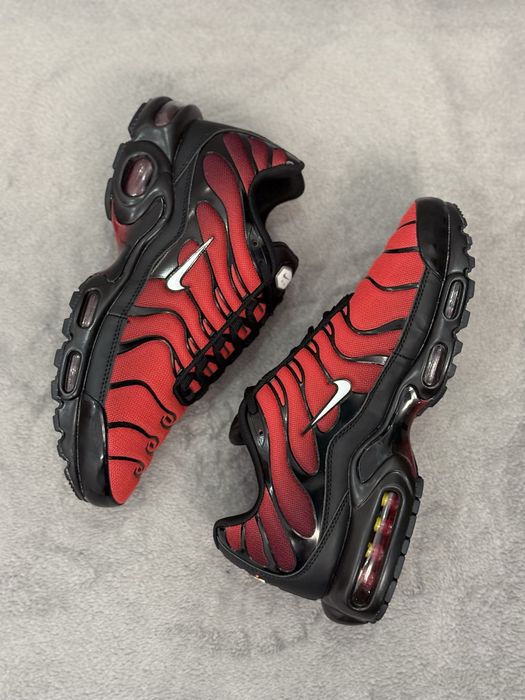 Nike Air Max Plus TN 'Deadpool' marimea EU/42