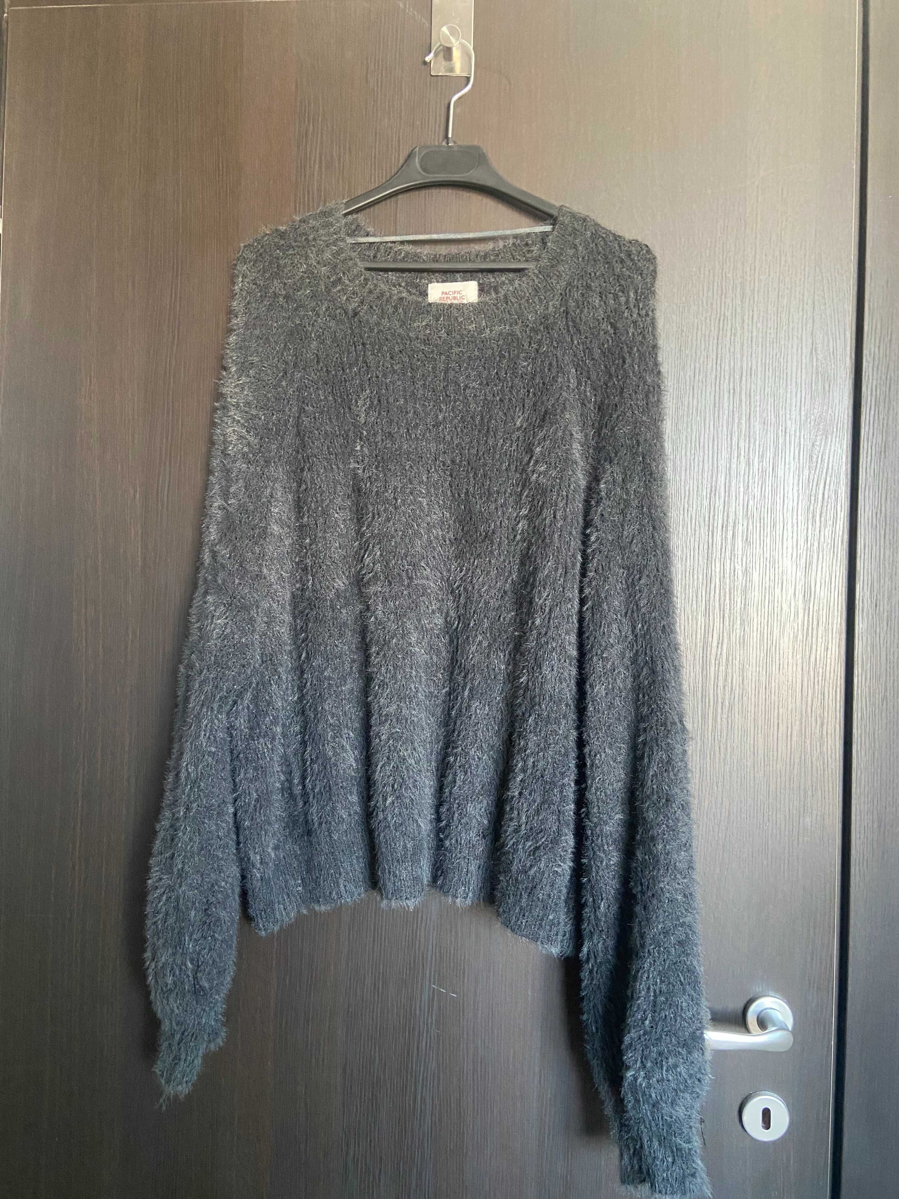 Pulover Pull and Bear marimea L