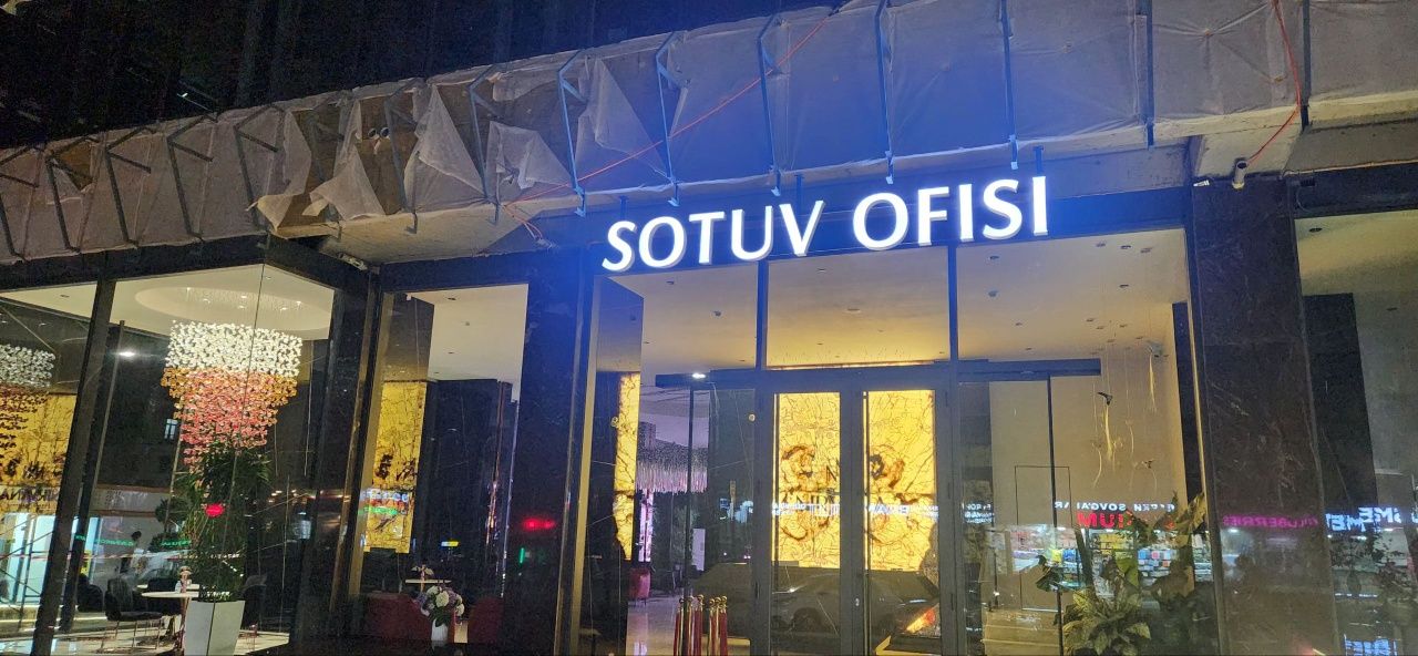 Hajmli harflar va tashqi reklama