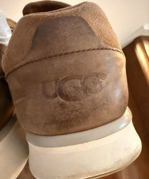 Pantofi Piele Intoarsa UGG