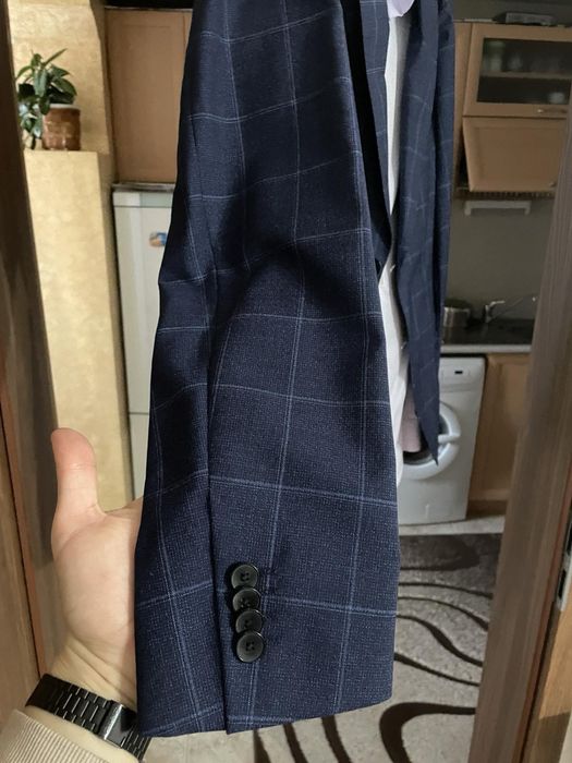 Оригинален костюм Hugo Boss