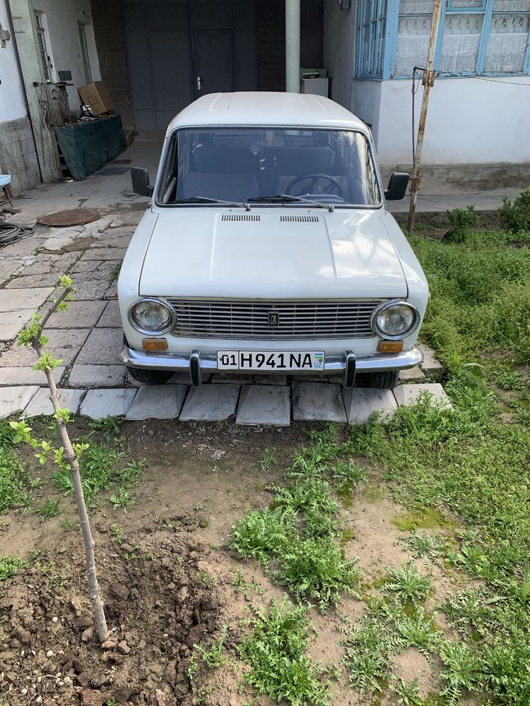 2102 Lada yengide sostayniya olov