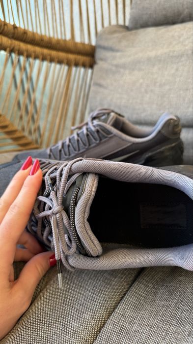 Adidasi Nike 44