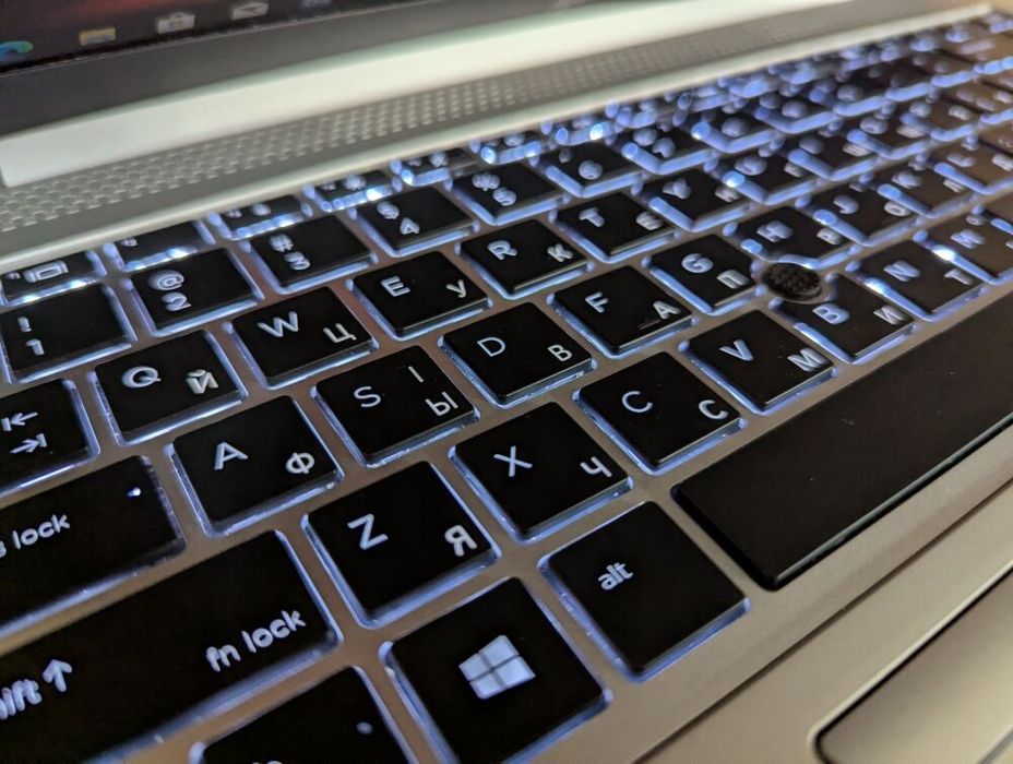 Алюминевые ультрабуки HP Elitebook•Intel® Core™ i5-7200•SSD