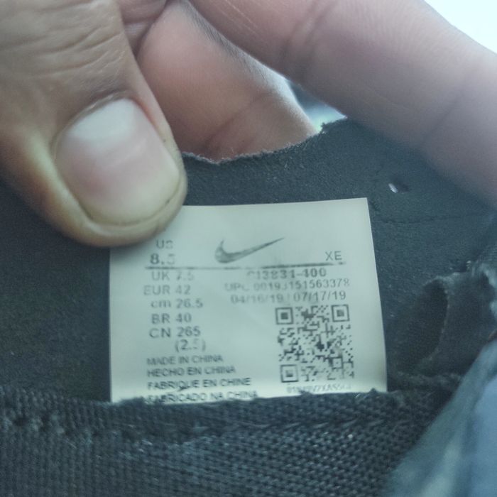 Nike оригинал Кроссовки б/у