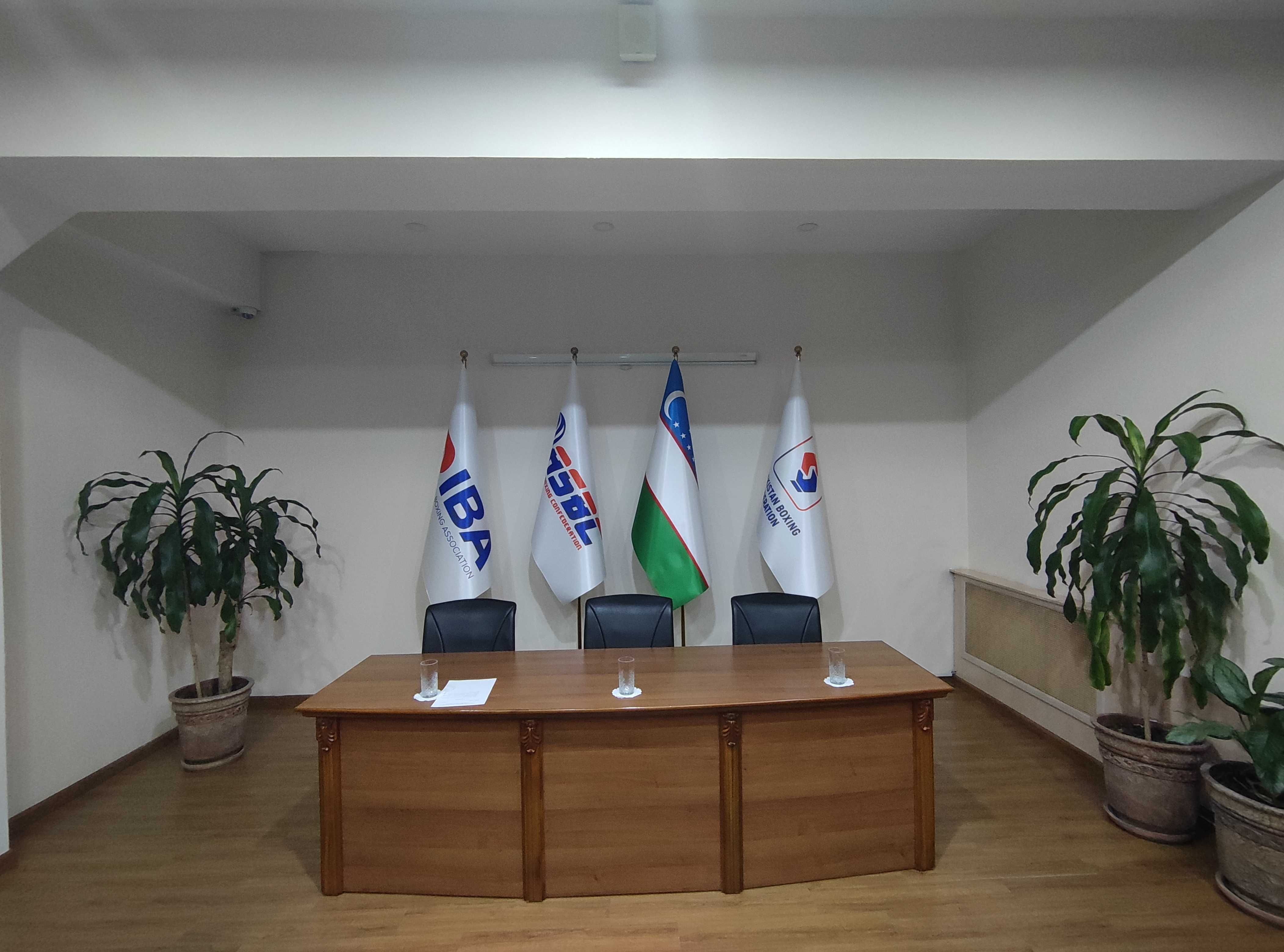 Флаги и Флагштоки