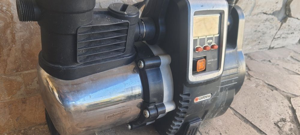Pompa de apa Gardena 1300w cu presostat pornește oprește singura
