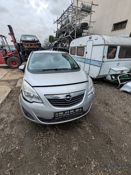 Dezmembrez OPEL MERIVA B S10 2011 1.4 A14NEL 88KW|120HP
