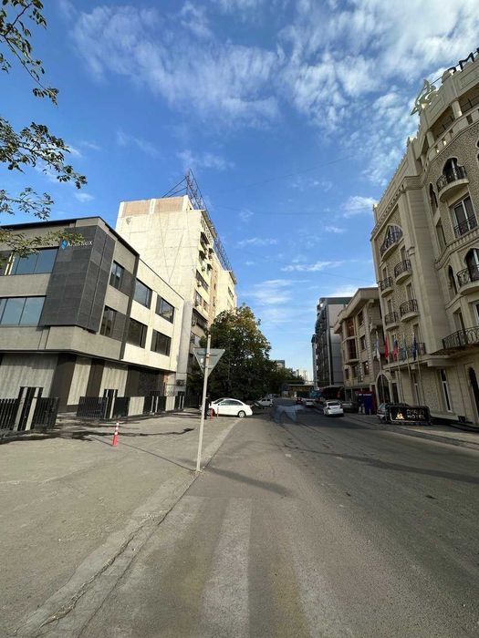 Аренда здания 1500 м², 4 этажа