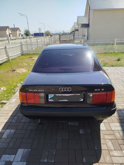 Ауди 100 с4 продам