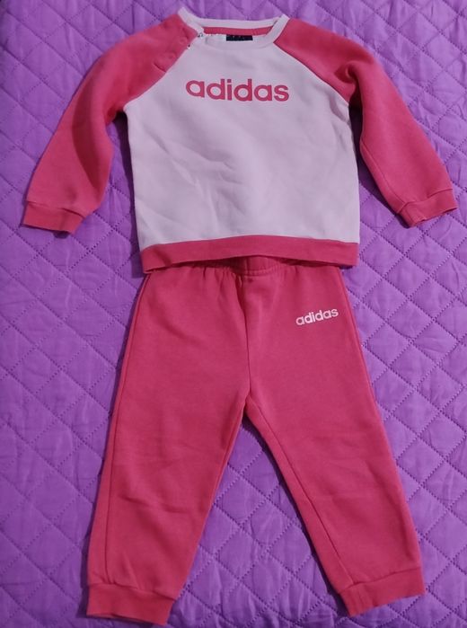 Compleuri fetita